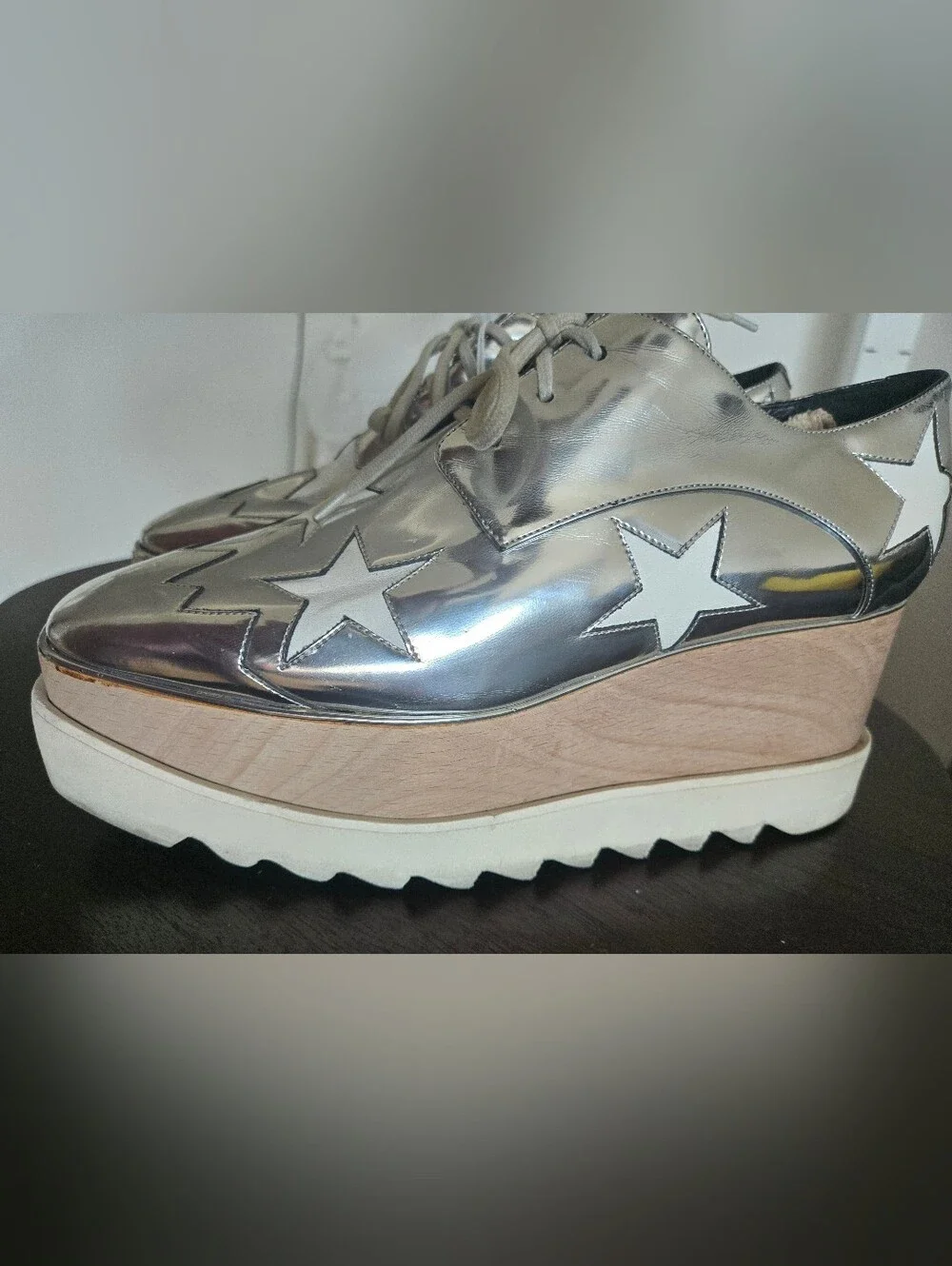 Stella McCarthy Metallic Silver 'Elyse' Platform Sneaker SZ39